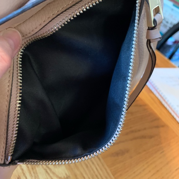 💛Vince Camuto Almond Purse💛 - Picture 4 of 16